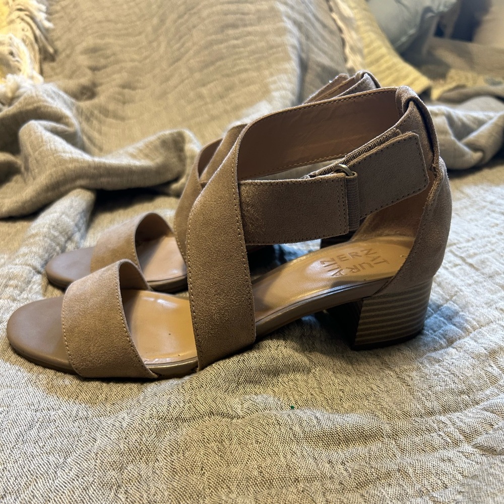 Naturalizer Adele Nude Sandals